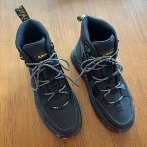 Dr. Marten Boury Leather Casual Boots